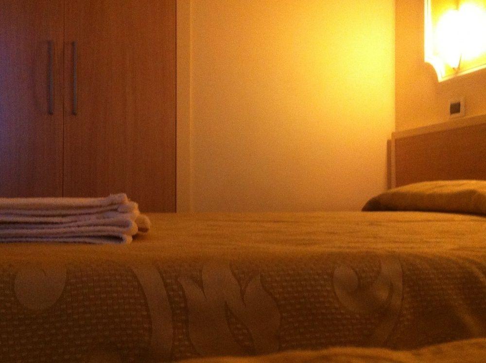 Hotel Orly Cesena Bagian luar foto