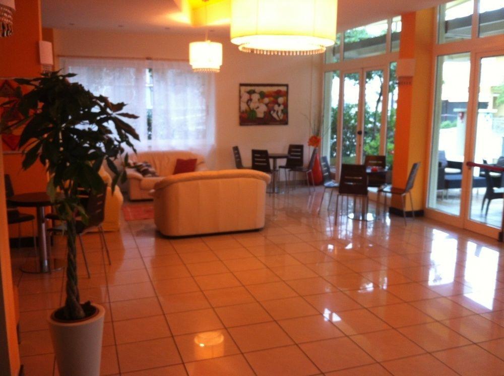 Hotel Orly Cesena Bagian luar foto
