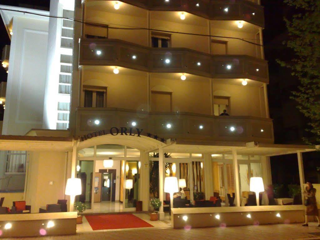 Hotel Orly Cesena Bagian luar foto