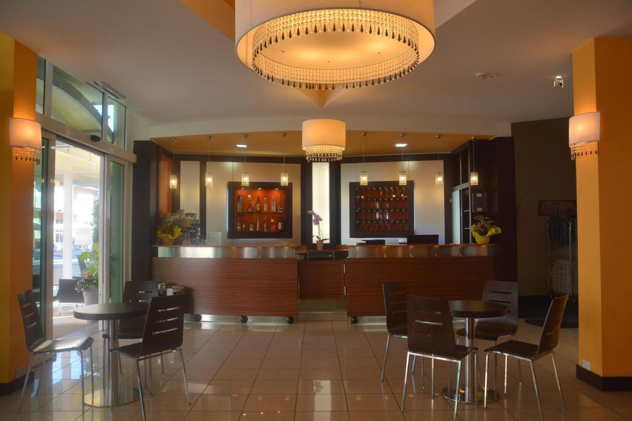 Hotel Orly Cesena Bagian luar foto