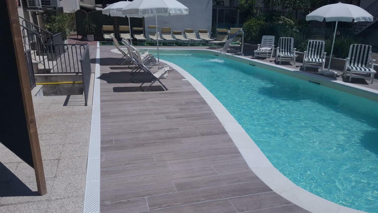 Hotel Orly Cesena Bagian luar foto